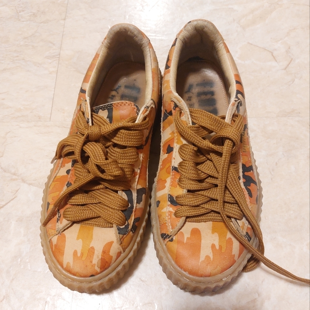 Puma fenty sneakers  35.5